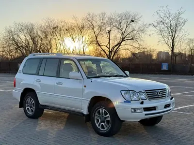 Lexus LX