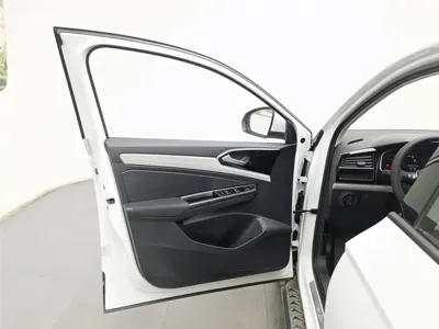 Jetta VS5