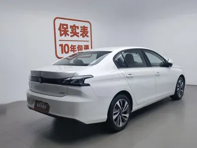 Peugeot 408
