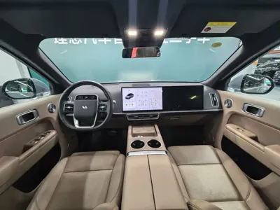 Li Auto Li L8