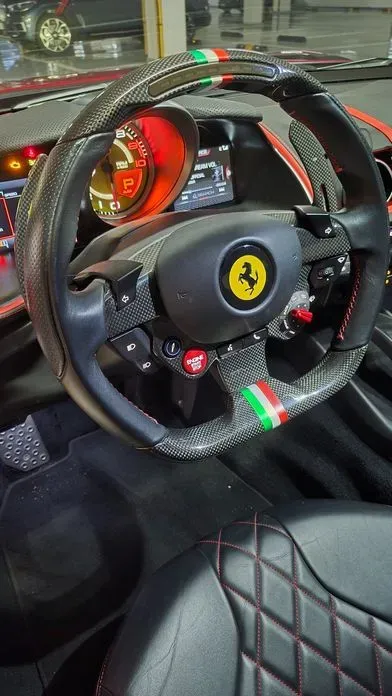 Ferrari 812