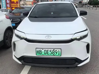 Toyota 铂智4X