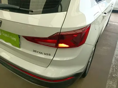 Jetta VS5