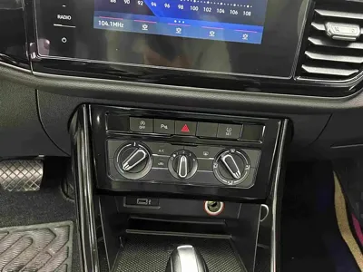 Jetta VS7