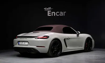 Porsche 718