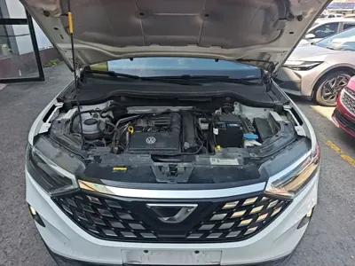 Jetta VS5