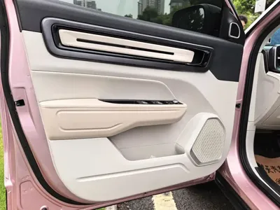 Geely ICON