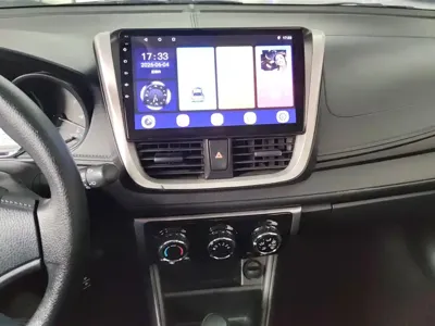 Toyota Yaris L