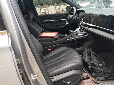 Geely Xingyue L