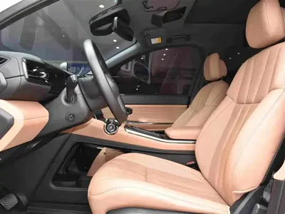 Nio ES8