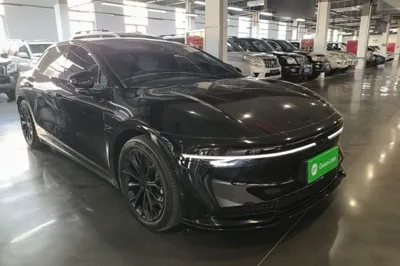 Zeekr 007