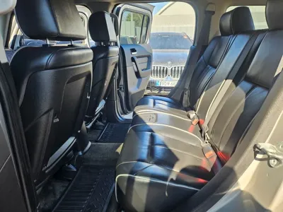 Hummer H3