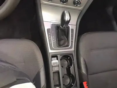 Volkswagen Golf (Import)