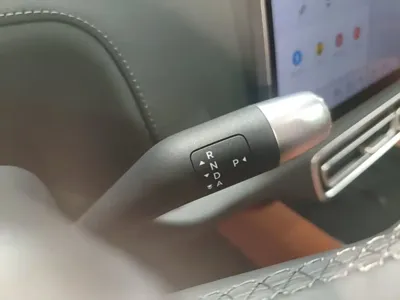 Li Auto Li L8