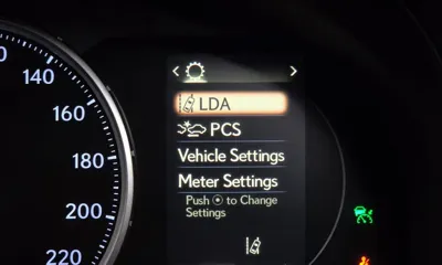 Lexus CT200h