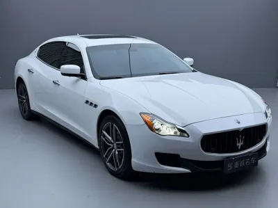 Maserati Quattroporte