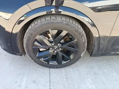 Li Auto Li L7