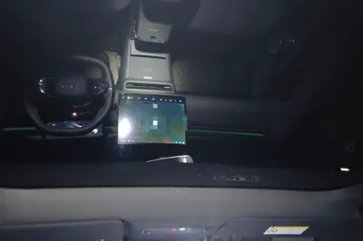 Lynk & Co Z20