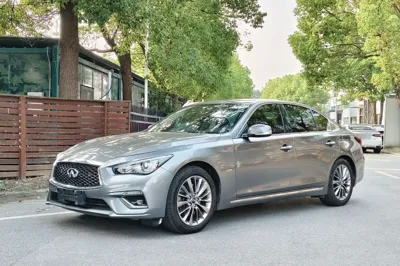 Infiniti Q50L