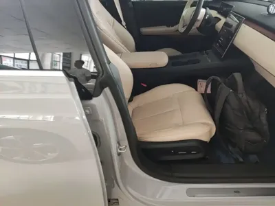 Nio ET5T