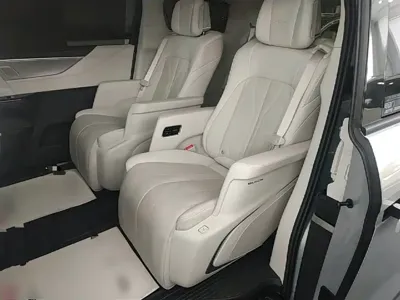 Buick GL8 Hybrid