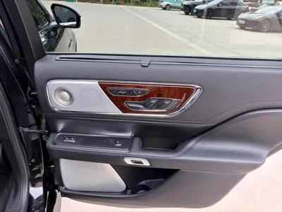 Lincoln Continental