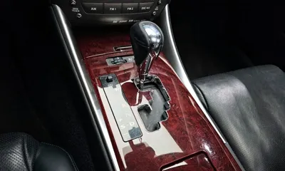 Lexus IS