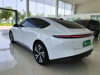 Nio ET5T