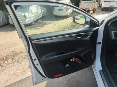 Geely Emgrand GL