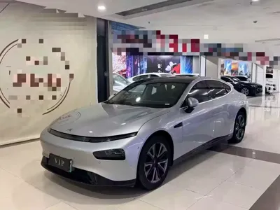 Xpeng P7