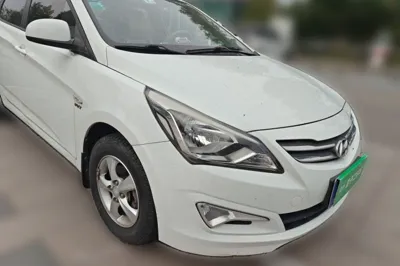 Hyundai Verna (older generation)