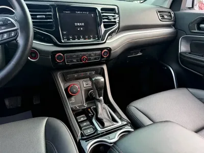 Jeep Grand Commander