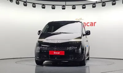 Hyundai Staria