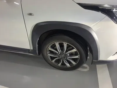 Toyota Yaris L