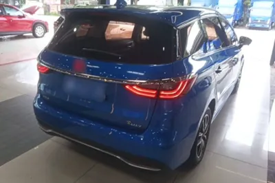 BYD Song Max