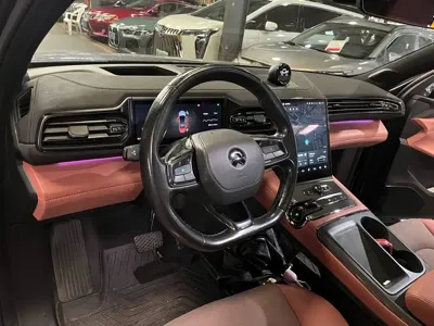Nio EC6