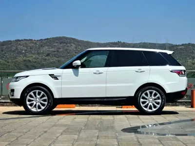 Land Rover Sport
