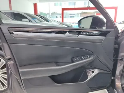 Volkswagen Phideon
