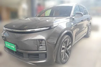 Li Auto L8