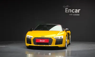 Audi R8