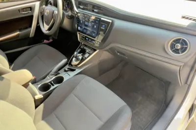 Toyota Corolla Hybrid E+