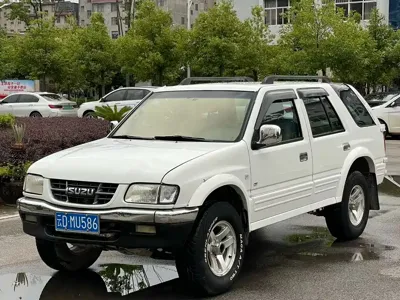 Isuzu 竞技者
