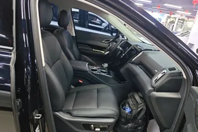 Hongqi HS3 PHEV
