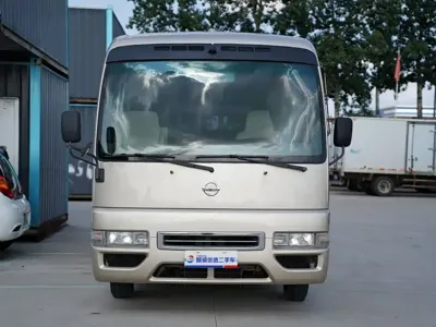 Nissan Civilian