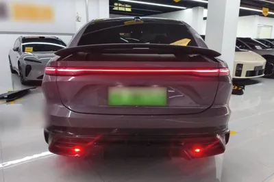 Nio EC6