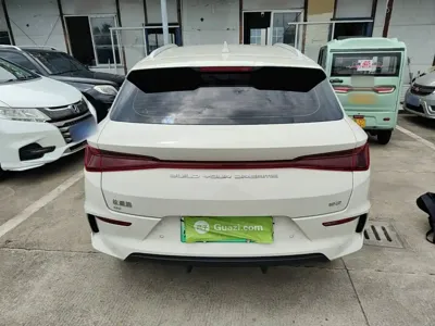 BYD e2