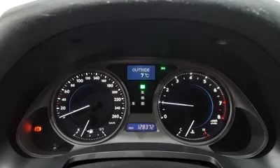 Lexus IS