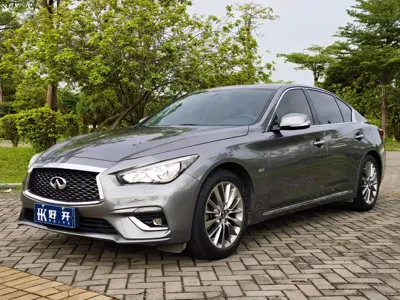 Infiniti Q50L