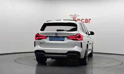 BMW iX3