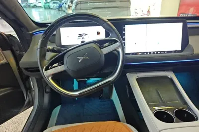 Xpeng P7